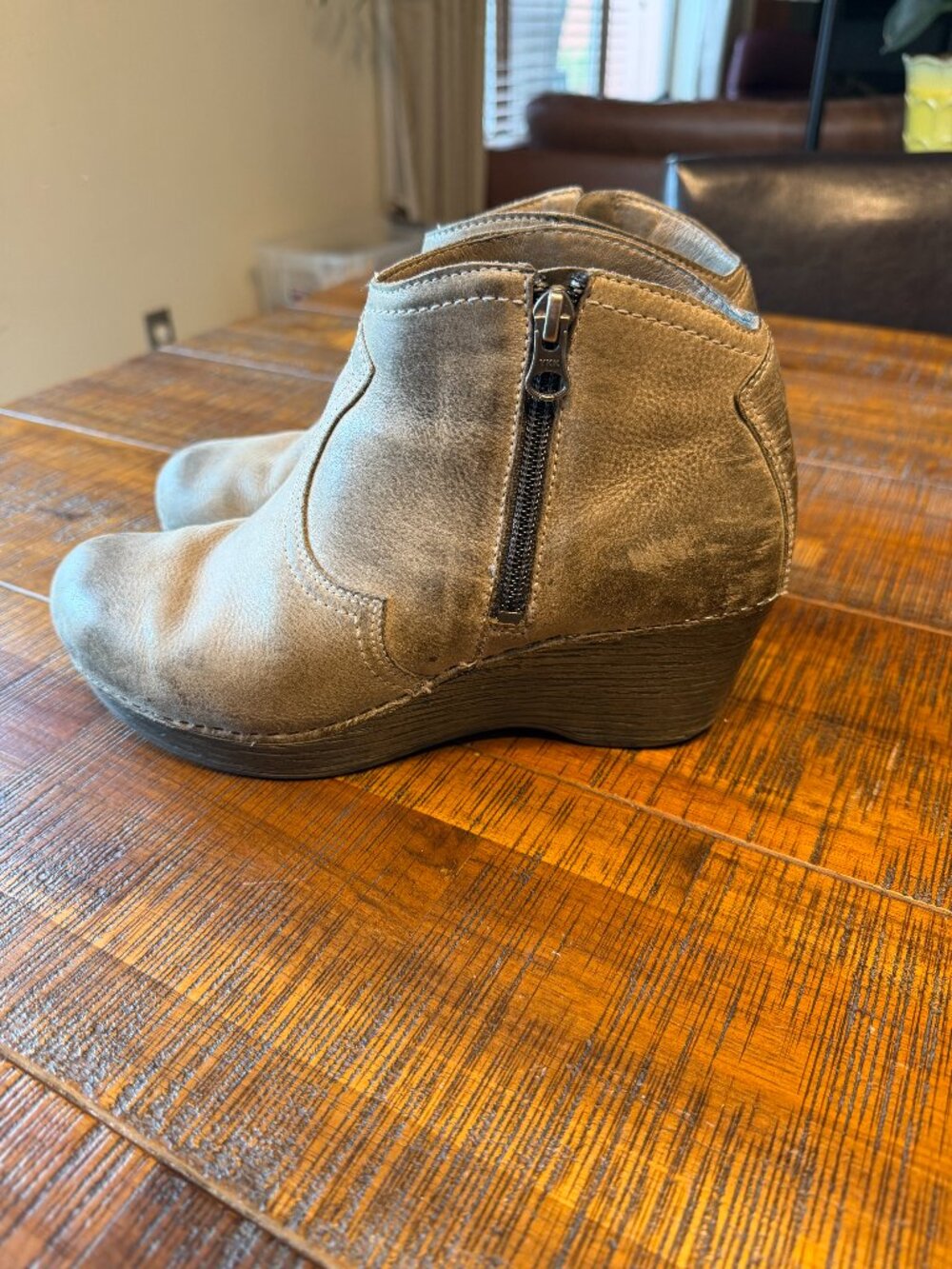 Grey Leather Dansko Booties 39